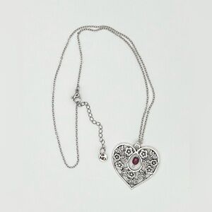 Floral Heart Pendant Necklace with Burgundy Freshwater Pearl